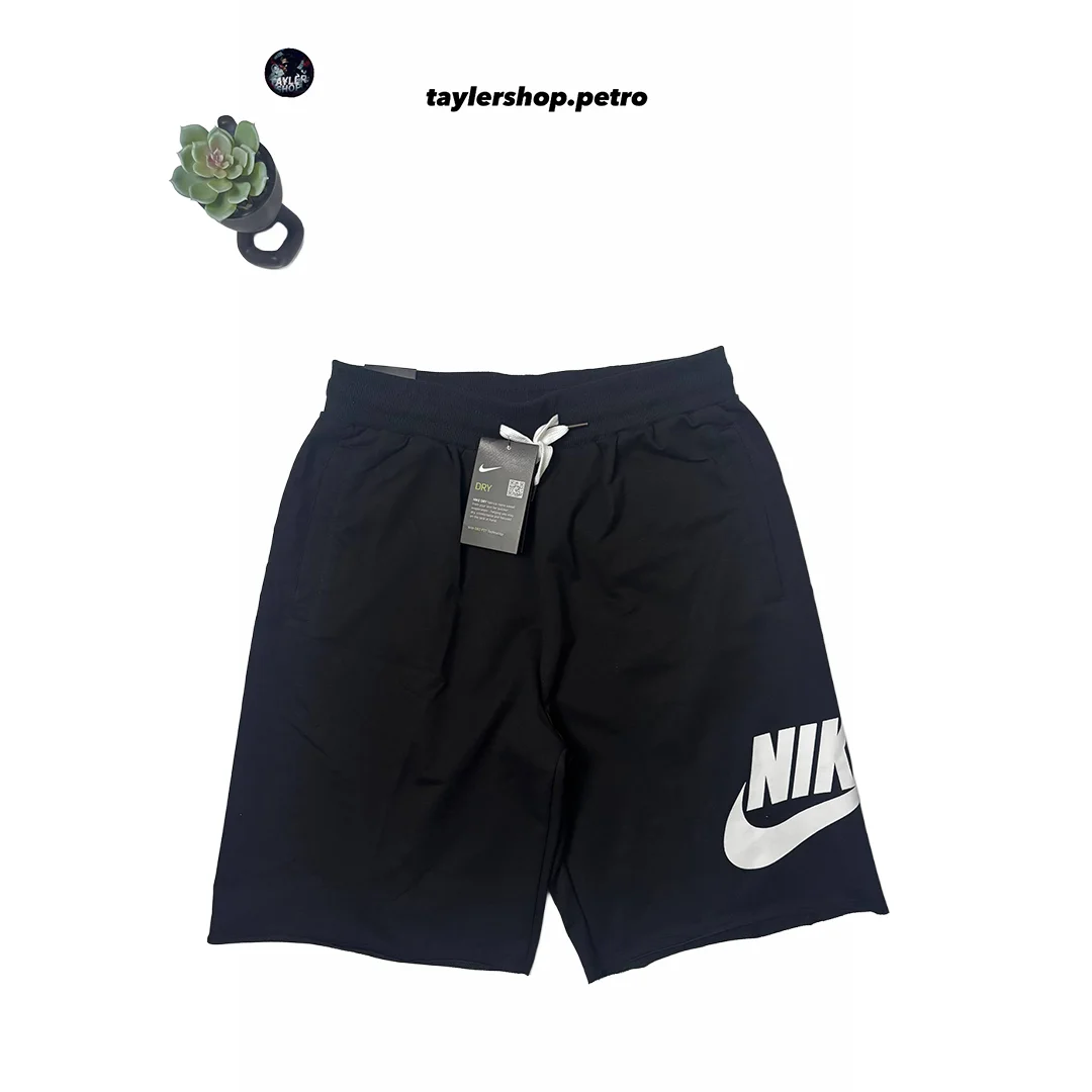 Nike — Шорты Nike