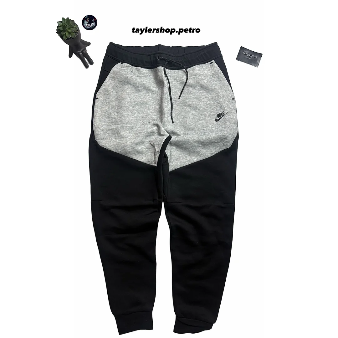 Nike — Штаны teach fleece