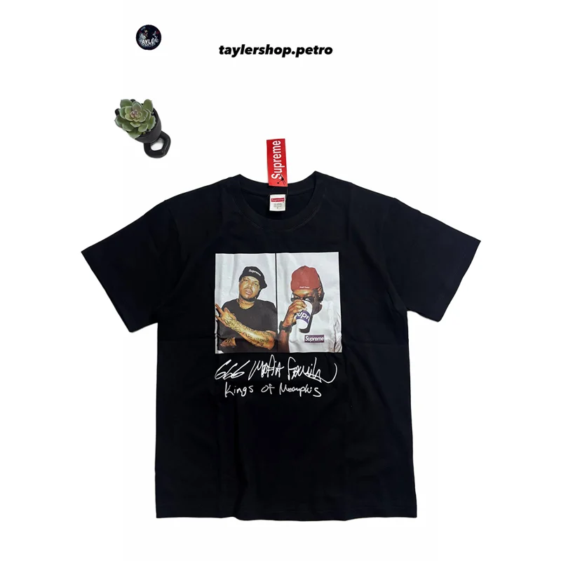 Supreme — Футболка Supreme