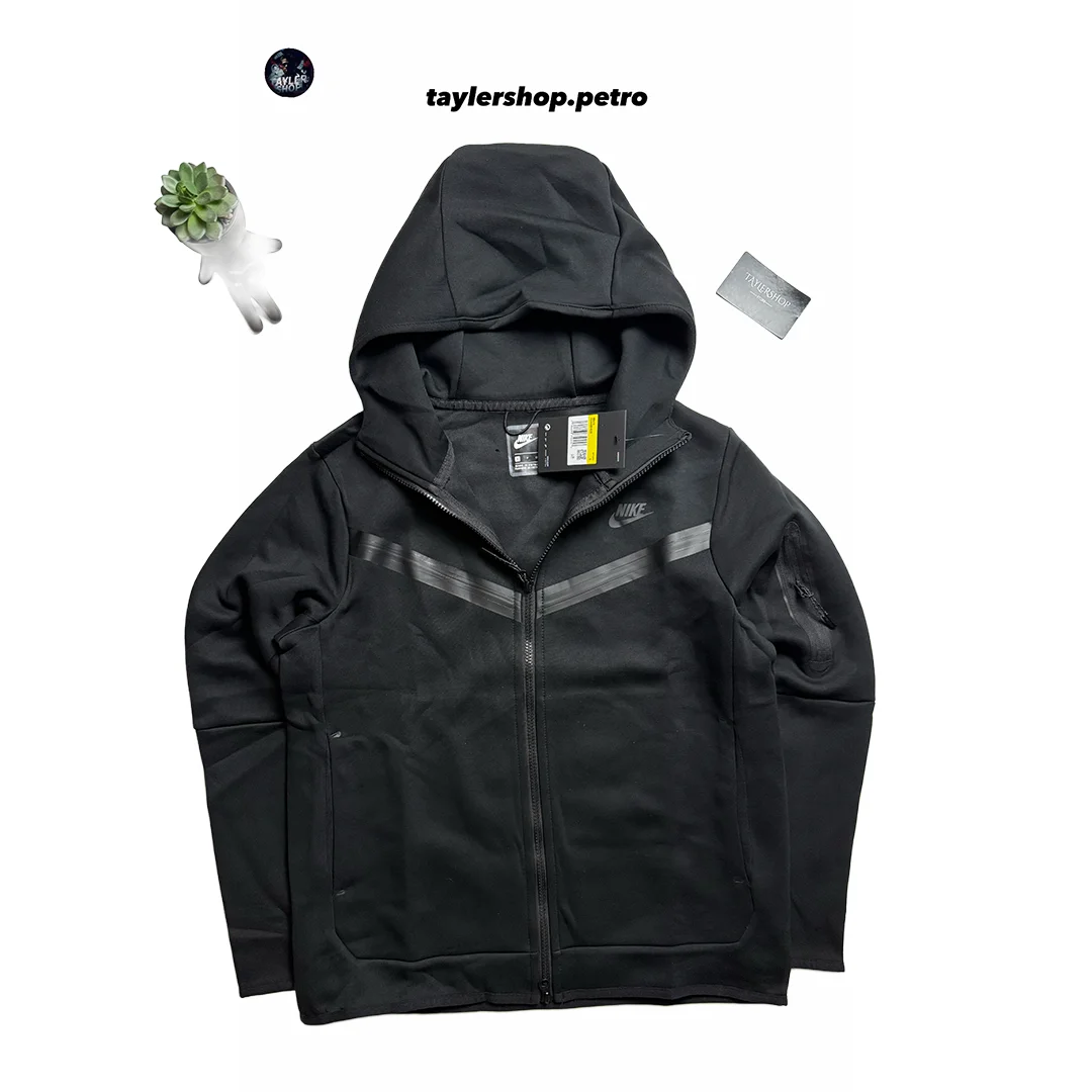 Nike — teach fleece